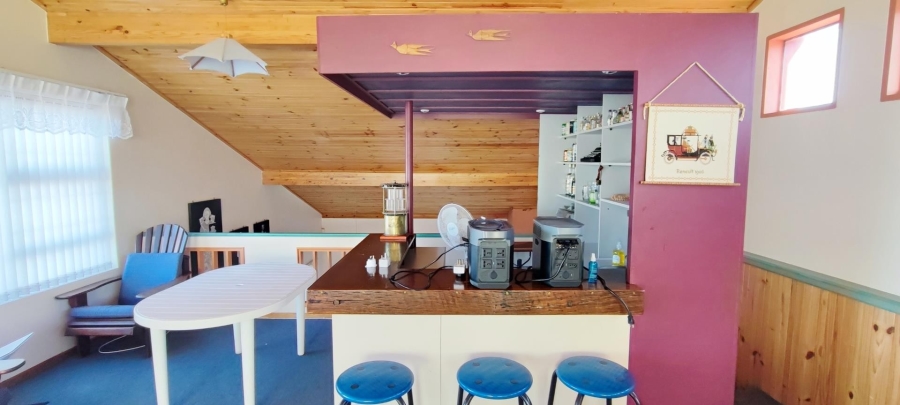 4 Bedroom Property for Sale in Franskraal Western Cape